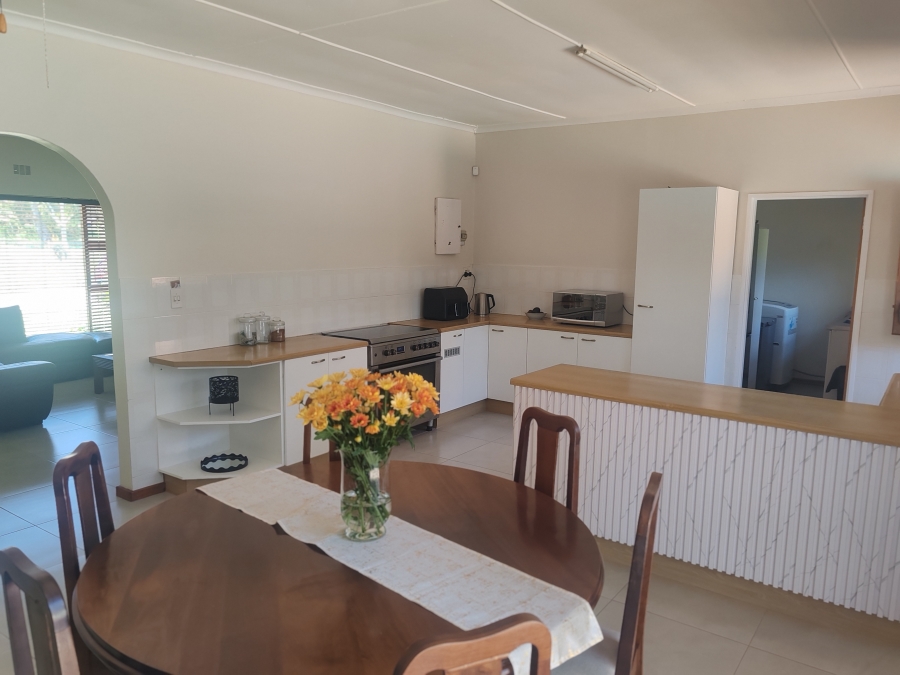 4 Bedroom Property for Sale in Heuwelkruin Eastern Cape